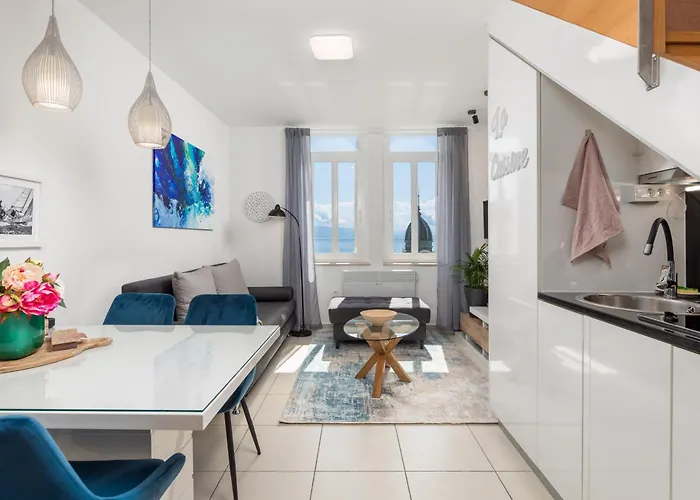 Apartment Blue Opatija